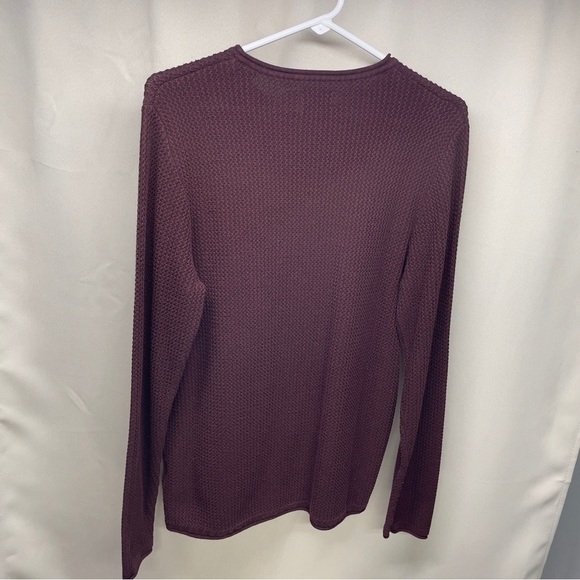 Jack & Jones crew neck jumper in burgundy - Picture 2 of 10